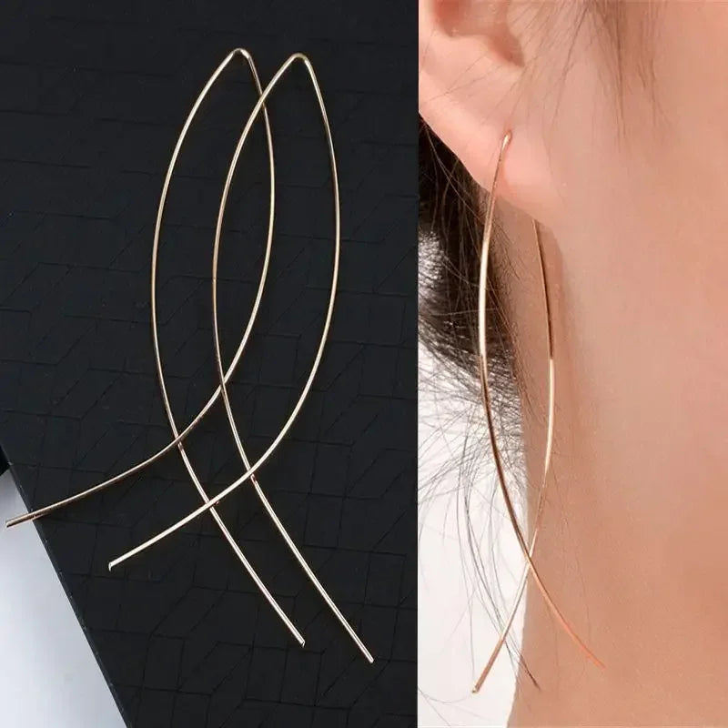 2022 Nueva tendencia Pendientes largos de perlas de simulación Pendientes colgantes de boda con diamantes de imitación y flores para mujer Pendientes de joyería coreana de moda