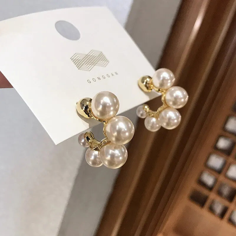 Pendientes de perlas de imitación para mujer 2023, pendientes de botón redondos de tendencia para bodas, fiestas, joyas elegantes, accesorios de moda