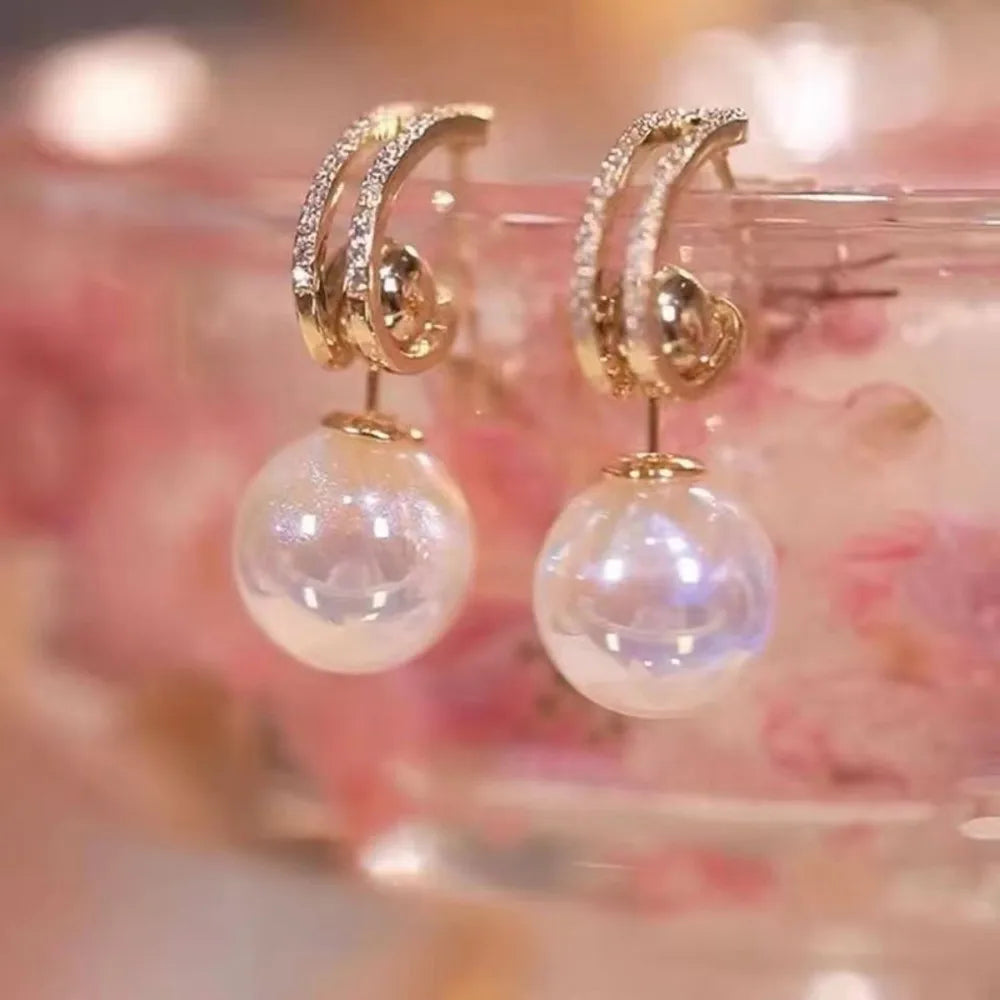 2022 Nueva tendencia Pendientes largos de perlas de simulación Pendientes colgantes de boda con diamantes de imitación y flores para mujer Pendientes de joyería coreana de moda