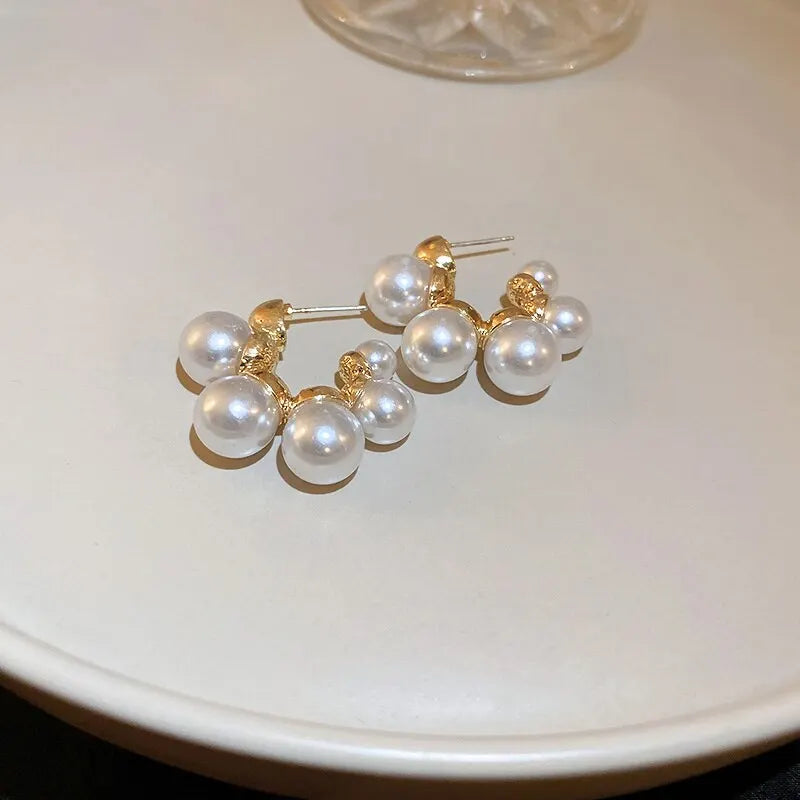 Imitation Pearl Earrings For Women 2023 Trending Round Stud Earrings For Wedding Party Elegant Jewelry Fashion Accessories