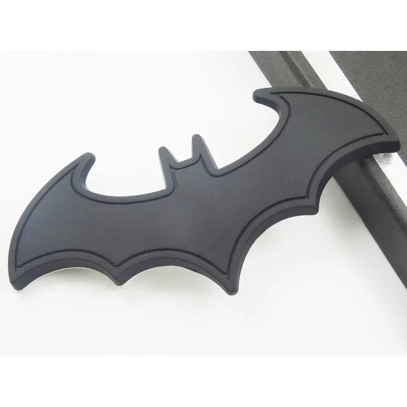 3D Metal Bat Auto Car Logo Cartoon Sticker Metal Badge Emblem Tail Decal Motorcycle Car Styling Decoration Accessories