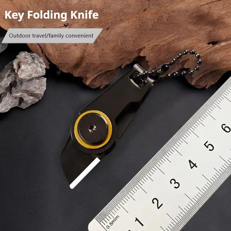 EDC Mini Folding Knife Outdoor Portable Open Delivery Tools Multi-function Camping Key Chain Pendant Pocket Knife Gift