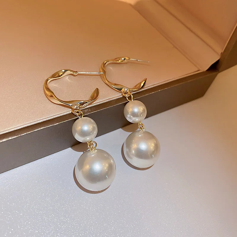 2022 New Trend Simulation Pearl Long Earrings Women's Flower Rhinestone Wedding Pendant Earrings Fashion Korean Jewelry Earrings