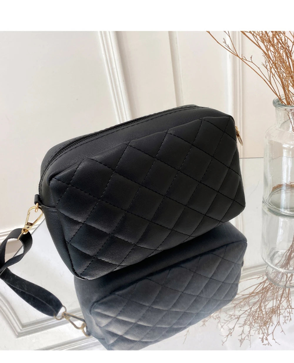 Bolso bandolera pequeño con borlas para mujer, tendencia 2024, bolso de hombro con bordado de Lingge para mujer, bolso cruzado con cadena de moda para mujer