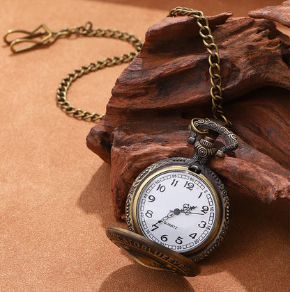 Reloj de bolsillo de cuarzo con doble cuchillo y diseño de capitán pirata punk retro con cadena y colgante, pulsera, regalo para hombre, reloj vintage